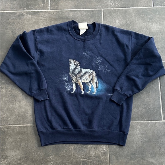 Outdoor Gear Other - Blue Wolf Design sweatshirt